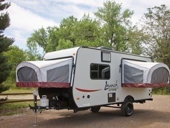 2015 Starcraft Launch Extreme 17SB Hybrid Travel Trailer for rent in Loveland, CO