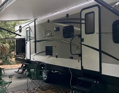 2016 Jayco Jay Flight 32 BHDS Travel Trailer for rent in Auburndale, FL