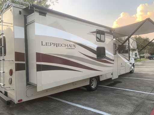 2017 Coachmen Leprechaun Class C RV