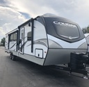 Travel Trailer main photo thumbnail