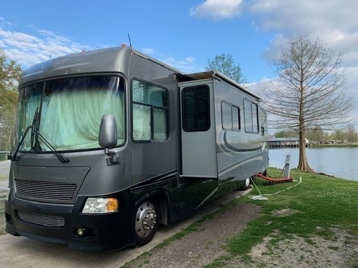 2006 Gulf Stream Sun Voyager Class A Motorhome for rent in Houston, TX