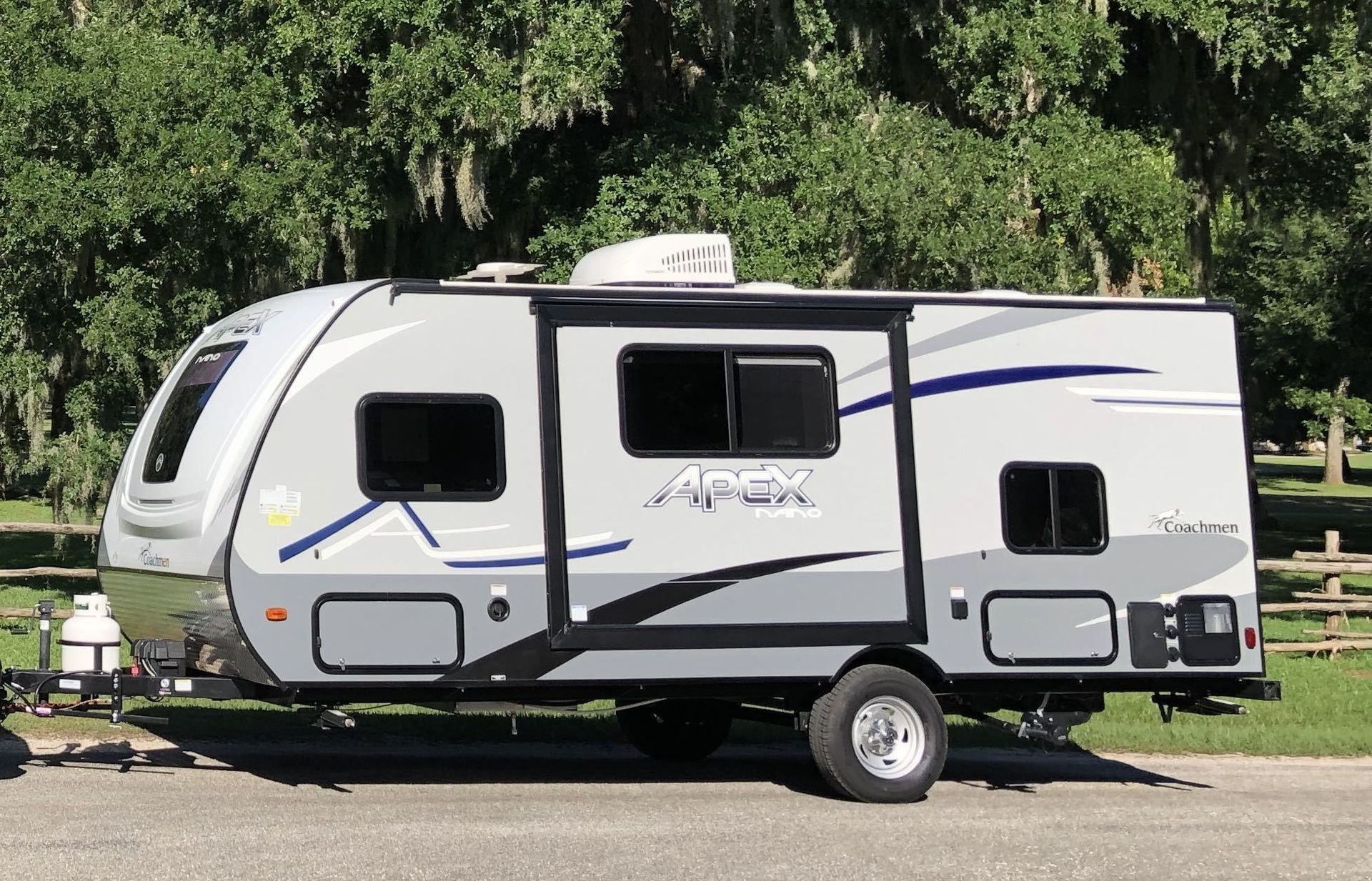 2019 Apex Nano 193BHS Travel Trailer for rent in Richmond, TX - RVnGO