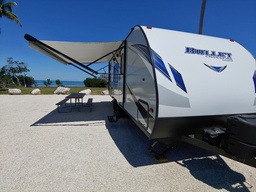 Travel Trailer main photo thumbnail