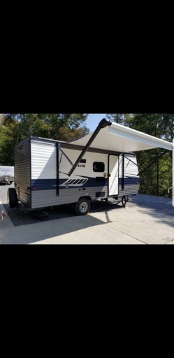 2019 Crossroads Zinger lite Travel Trailer for rent in Sevierville, TN