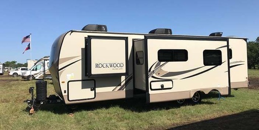 2018 Forest River Rockwood 32' Travel Trailer for rent in Austin, TX