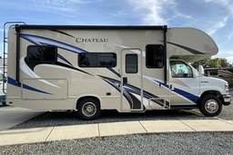Class C Motorhome main photo thumbnail