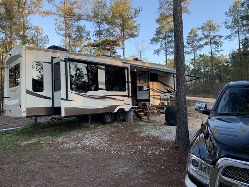 39' Cardinal by Forest River