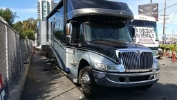 Class C Motorhome main photo thumbnail