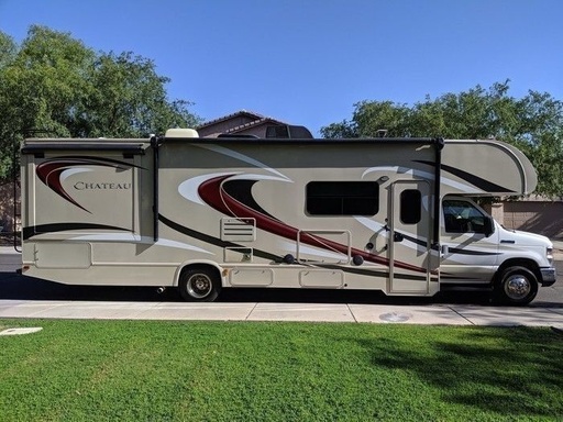 2016 Thor chateau 32 ltr Class C Motorhome for rent in Chandler, AZ