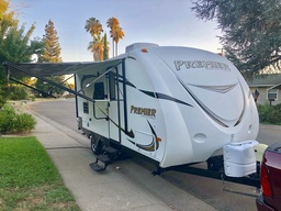Travel Trailer main photo thumbnail
