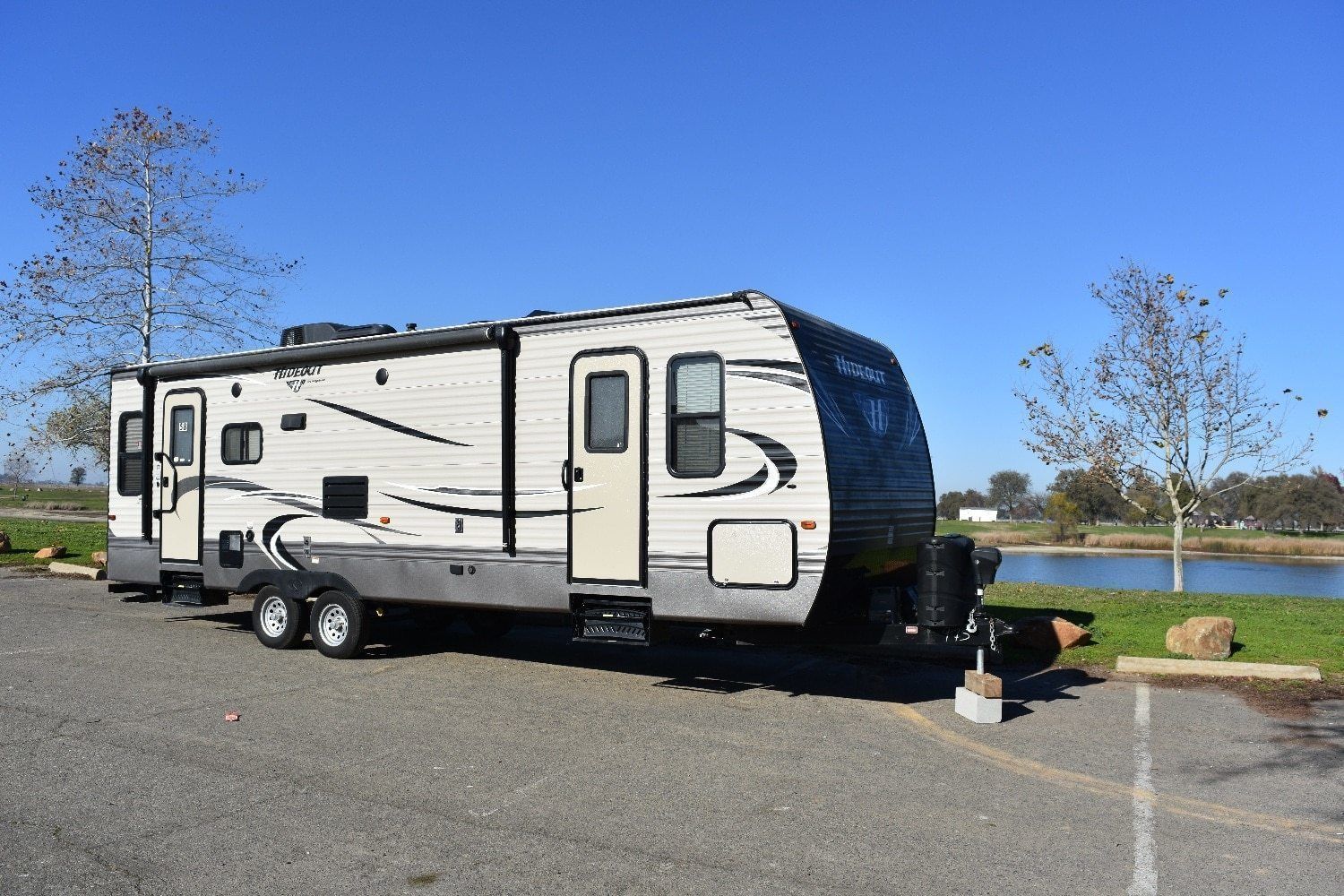2015 Keystone Hideout 26' Travel Trailer for rent in Sacramento, CA - RVnGO