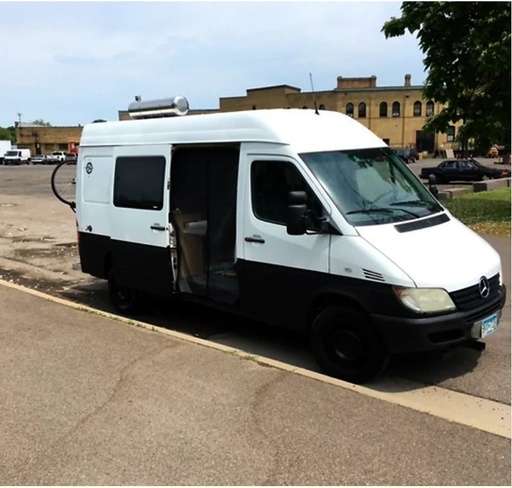 Mercedes-Benz Sprinter Class B Campervan - Belts for 3 Sleeps 2-3
