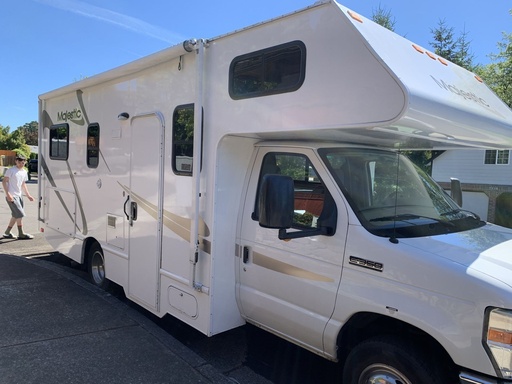 2014 Thor Majestic Class C Motorhome for rent in Hillsboro, OR