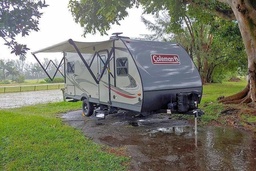 Travel Trailer main photo thumbnail