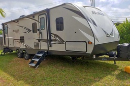 Travel Trailer main photo thumbnail