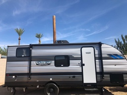 Travel Trailer main photo thumbnail