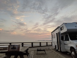 Class C Motorhome main photo thumbnail
