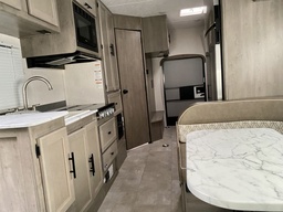 Class C Motorhome main photo thumbnail