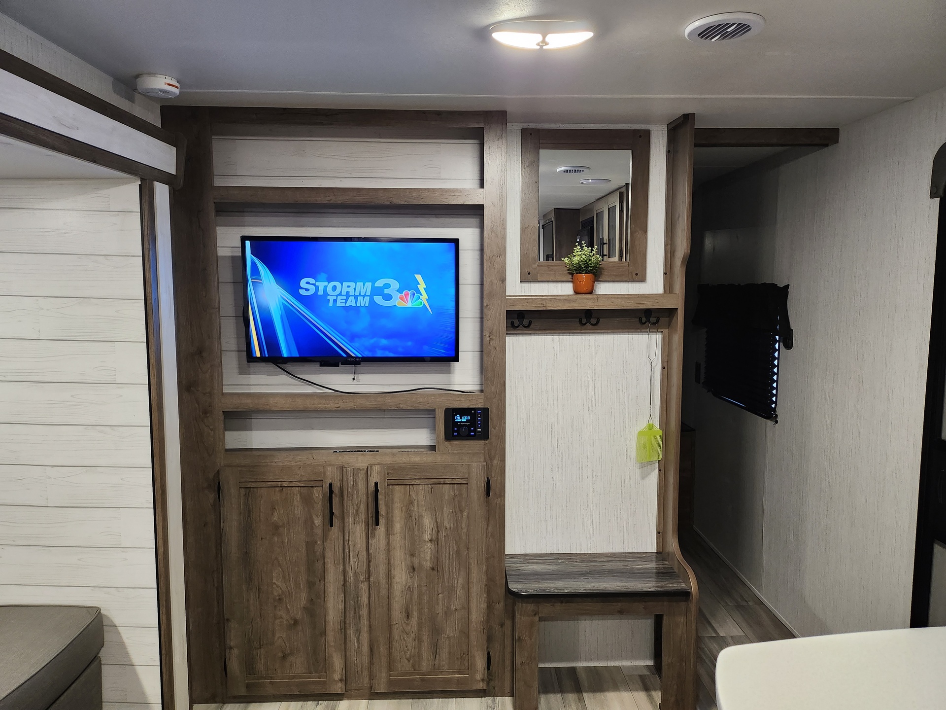 20230801_171730.jpg - 2024 HEARTLAND Travel Trailer rental photo 5