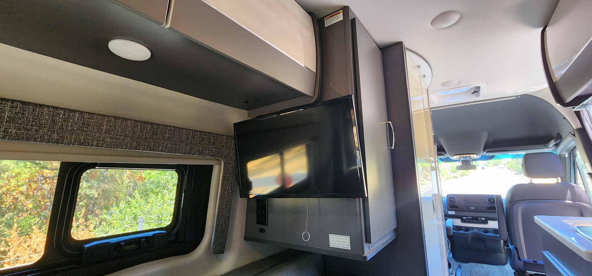 Thor TV.jpg - 2022 Thor Camper Van rental photo 8