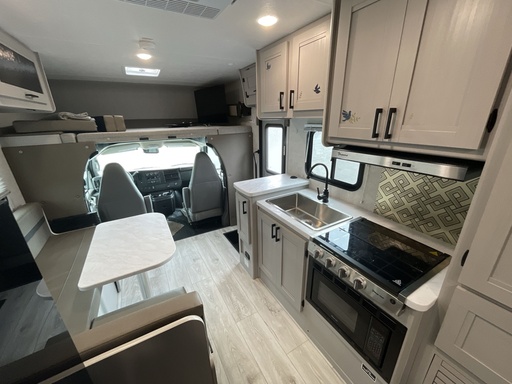 2024 Coachmen Freelander 22xg Class C Motorhome for rent in Sahuarita, AZ