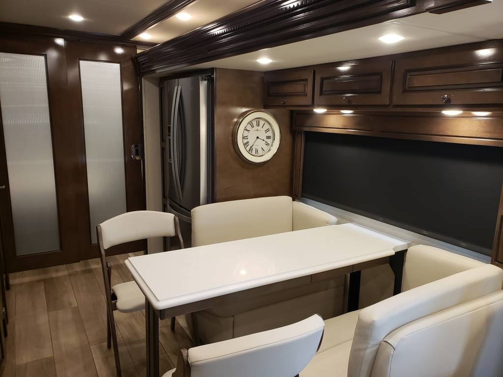 img9.jpeg - 2021 Newmar Class A Motorhome rental photo 9