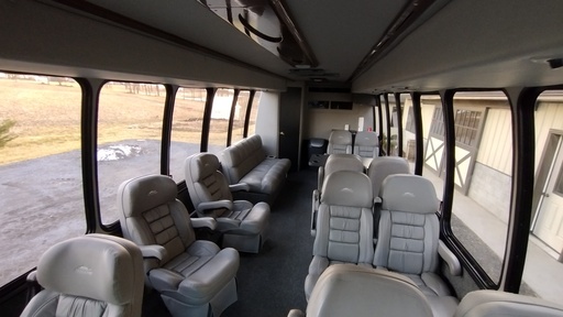 2006 Chevrolet 5500 Class C Motorhome for rent in Lititz, PA