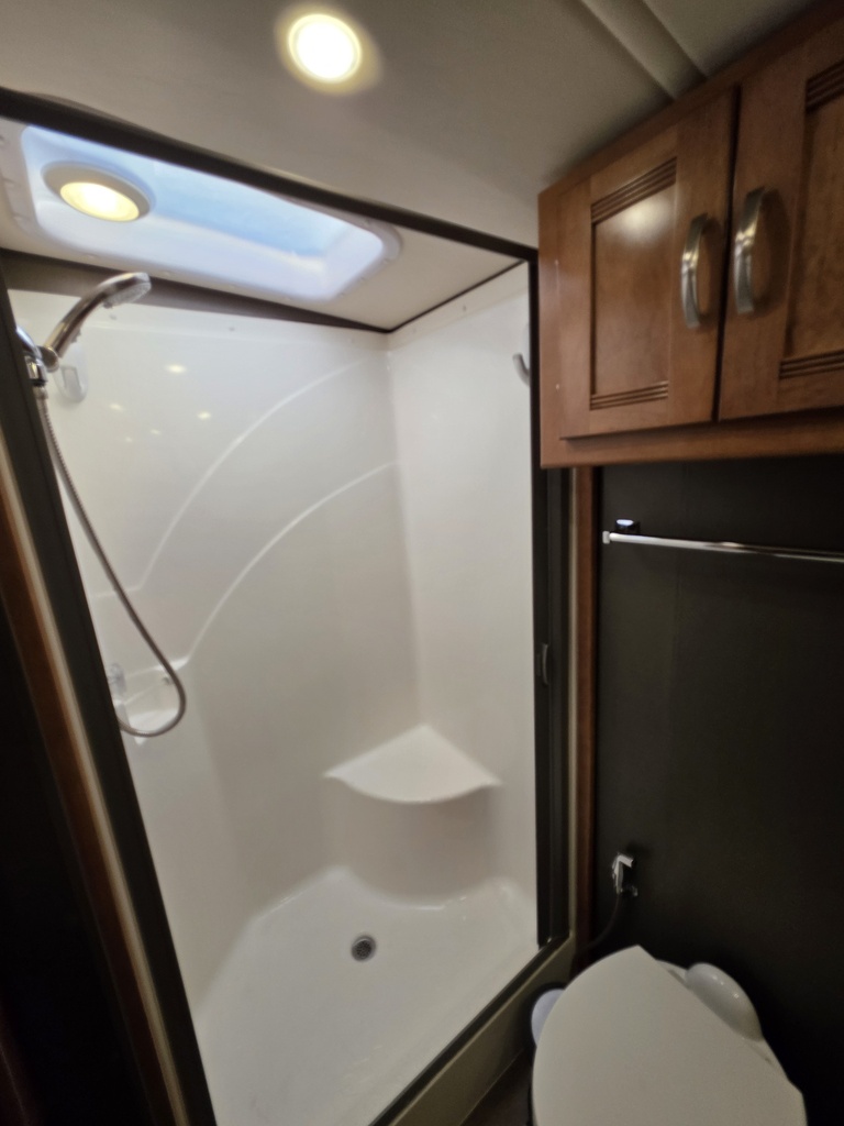 20260701_082050.jpg - 2019 Winnebago Class A Motorhome rental photo 15