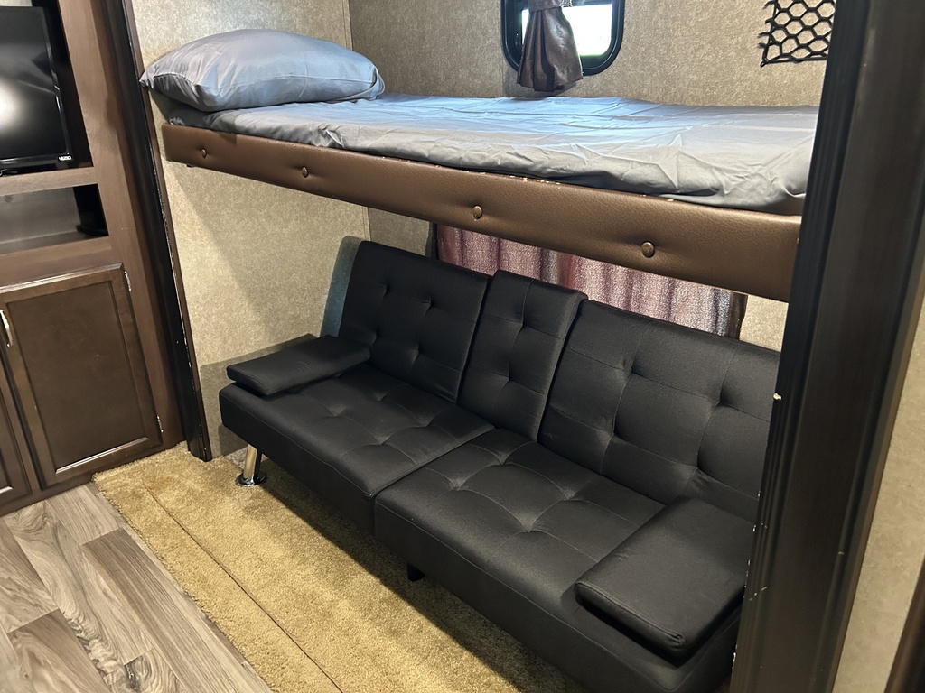 IMG_8969.JPG - 2018 JAYCO Travel Trailer rental photo 6