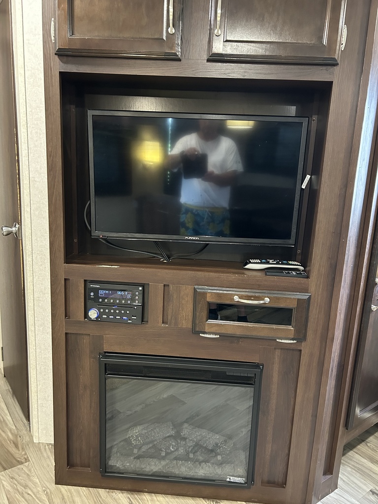 IMG_8950.JPG - 2018 JAYCO Travel Trailer rental photo 10