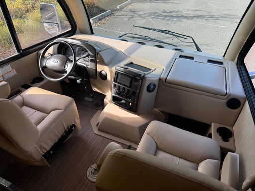 2018 Thor Axis Class A Motorhome for rent in Battle Ground, WA
